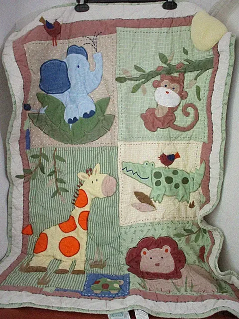 CIRCO Greens Browns CRIB TODDLER BED QUILT JUNGLE THEME BLANKET