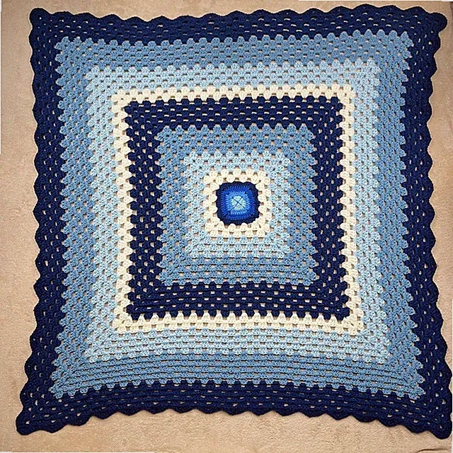 Handmade Crochet Granny Square Baby Blanket Throw Blue Navy White Crib 41”