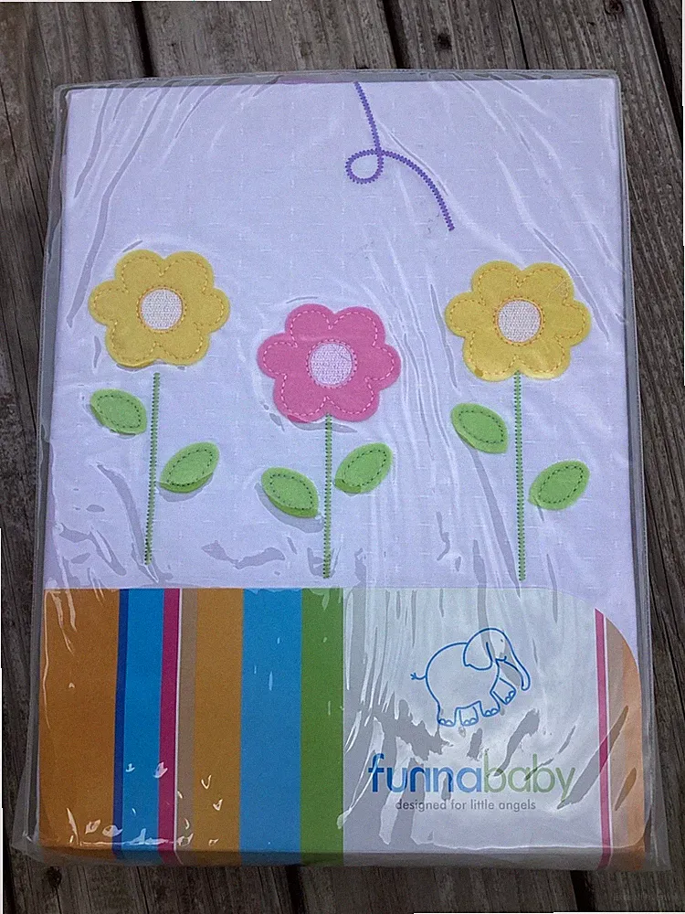 🌼NEW🌼 DAISIES 4 Pc LUXURIOUS BABY DUVET CRIB BEDDING FLOWERS & BUTTERFLIES