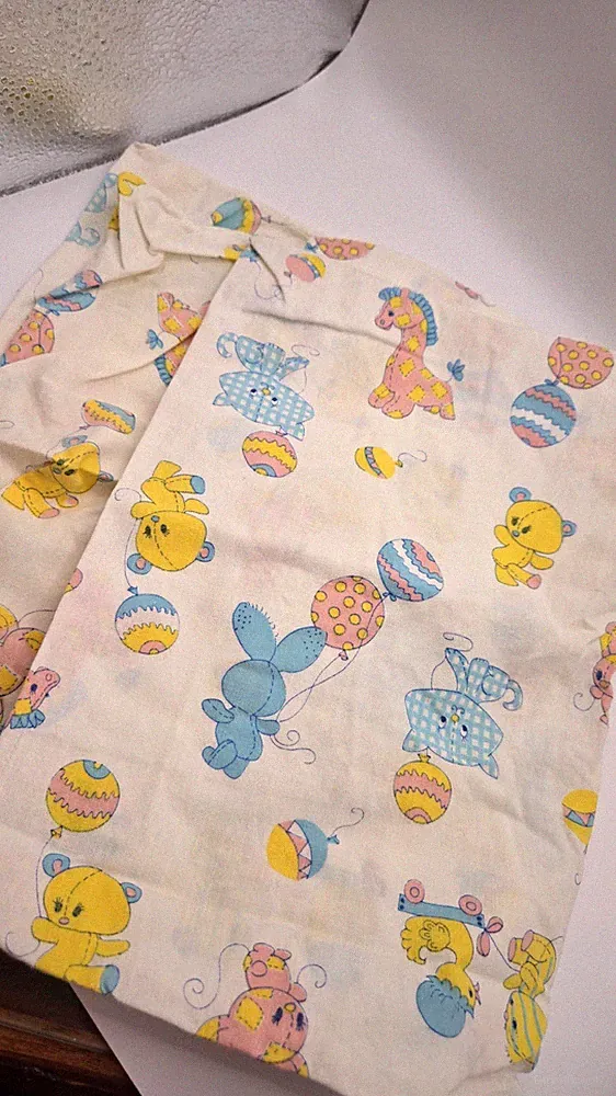 Vintage Baby Pillowcases Set of 2 Pastel Teddy Bear Balloon Nursery Bedding 15"